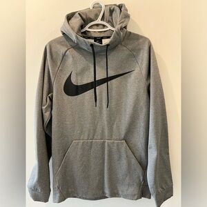Nike dry fit hoodie S